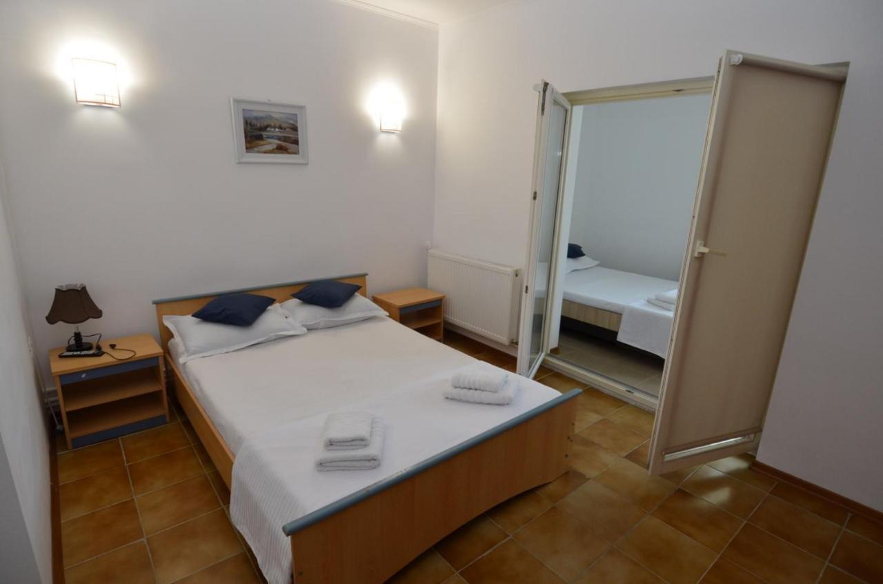 Appartamento Vila Calypso Costinesti Esterno foto