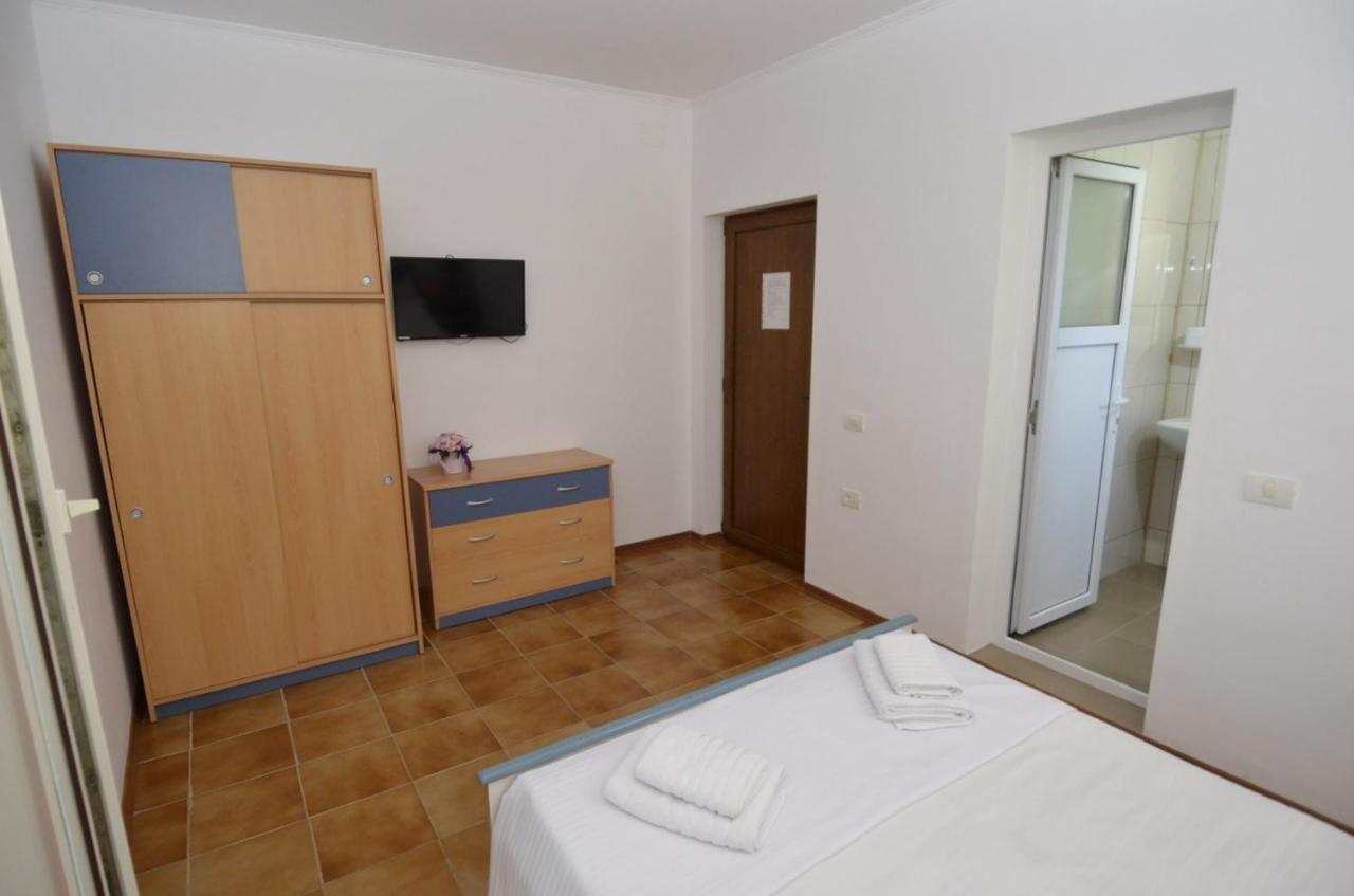 Appartamento Vila Calypso Costinesti Esterno foto