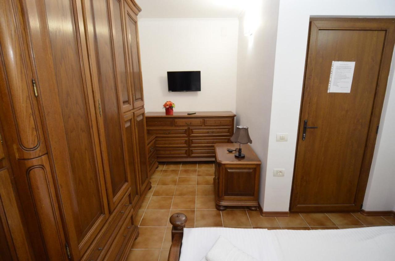 Appartamento Vila Calypso Costinesti Esterno foto