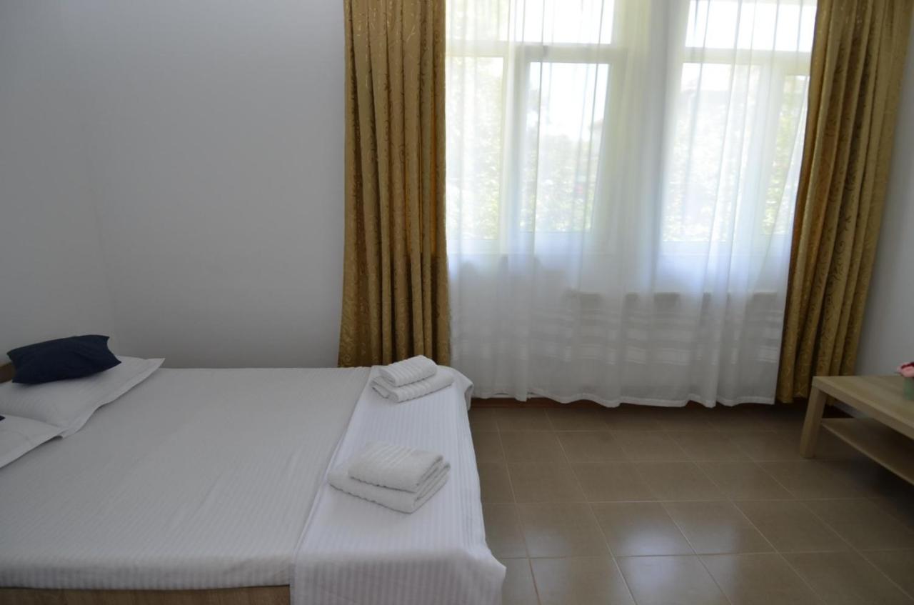 Appartamento Vila Calypso Costinesti Esterno foto